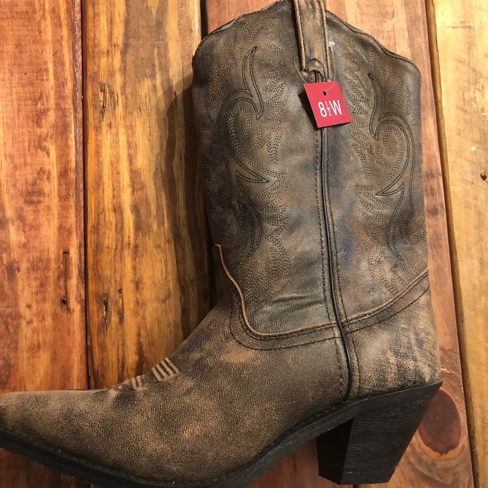 J.B. Dillon Women’s Size 8 1/2 W Boots